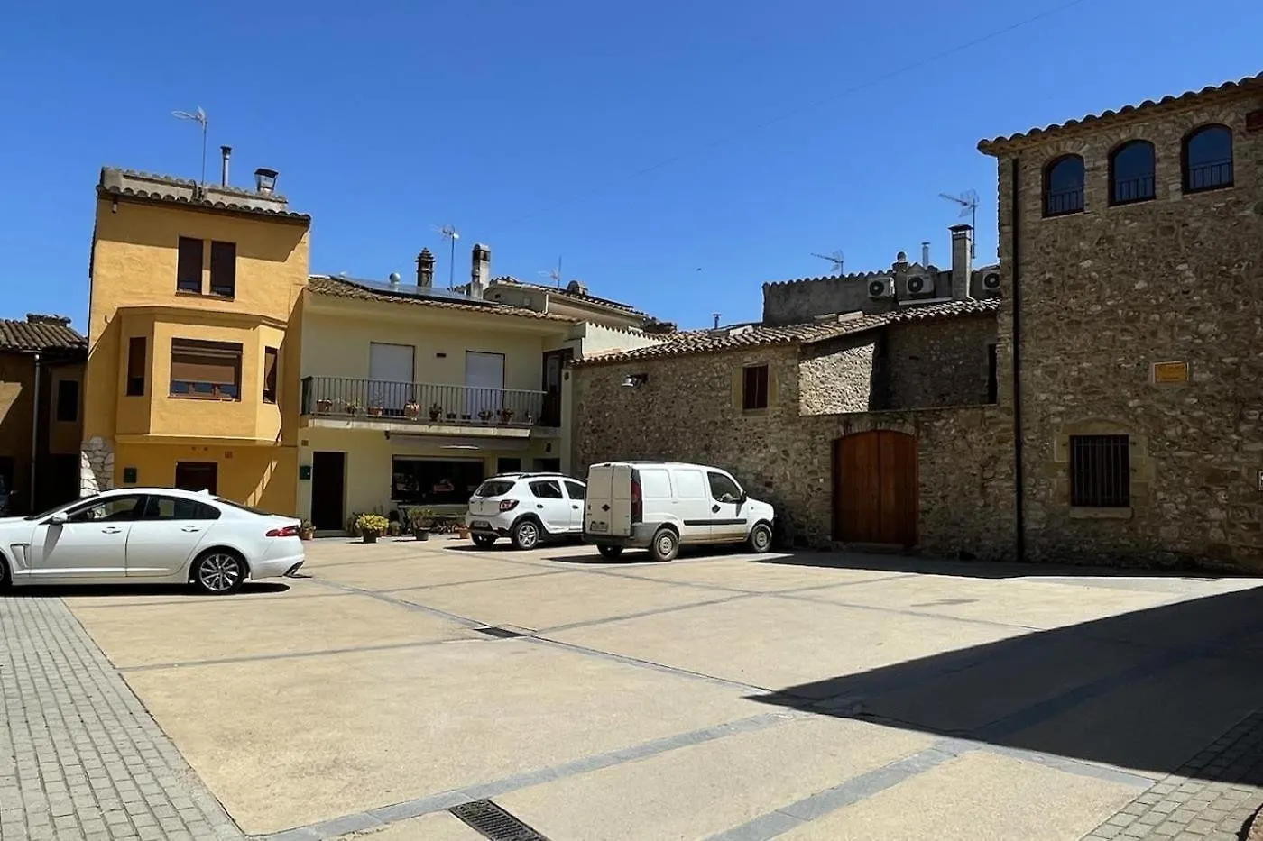 別荘 Can Narcis Encanto En Emporda Cerca De Costa Brava Casavells スペイン